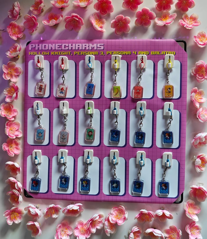 PHONECHARMS