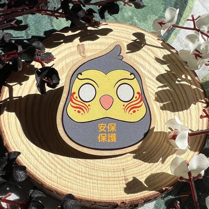 Grey Bird Daruma Pin