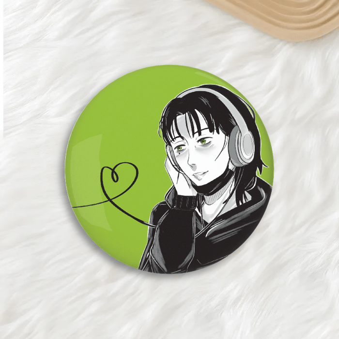 Green Yuri Button Pin (Mitsu)