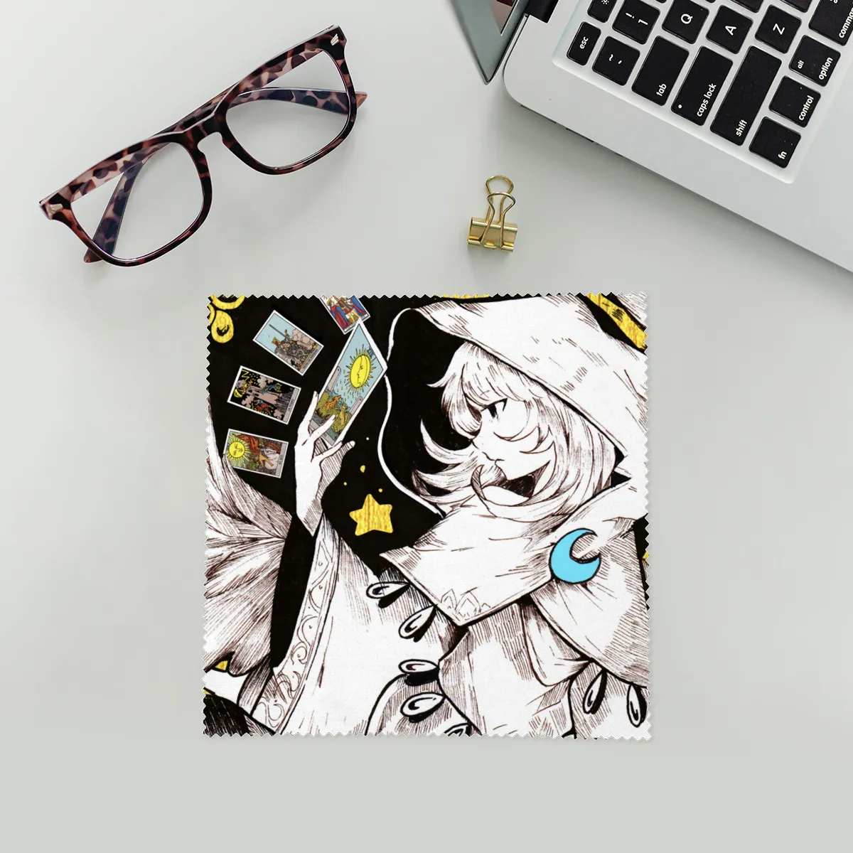 Tarot OC  - cleaning cloth